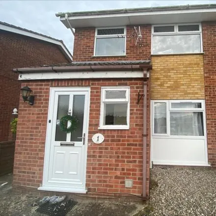 Buy this 3 bed duplex on Caledonian Way in Belton, NR31 9PQ
