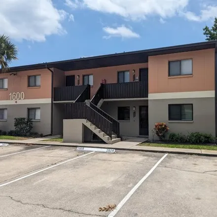 Rent this 2 bed condo on unnamed road in Cocoa, FL 32922