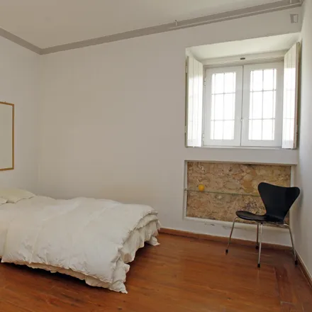 Rent this 2 bed apartment on Rua Saraiva de Carvalho / Rua da Estrela in Rua Saraiva de Carvalho, 1250-245 Lisbon