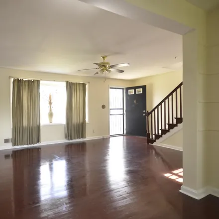 Image 3 - 23rd Parkway, Oxon Run Hills, Hillcrest Heights, MD 20728, USA - Townhouse for rent