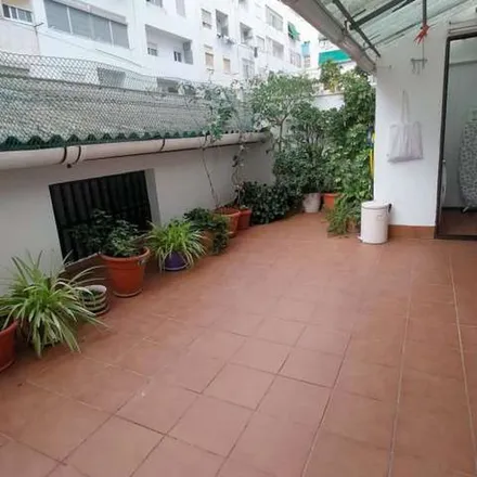 Rent this 4 bed apartment on Carrer de l'Humanista Furió in 46022 Valencia, Spain