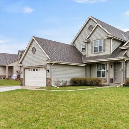 Buy this 4 bed house on 3811 E Bluestem Dr in Oak Creek, Wisconsin