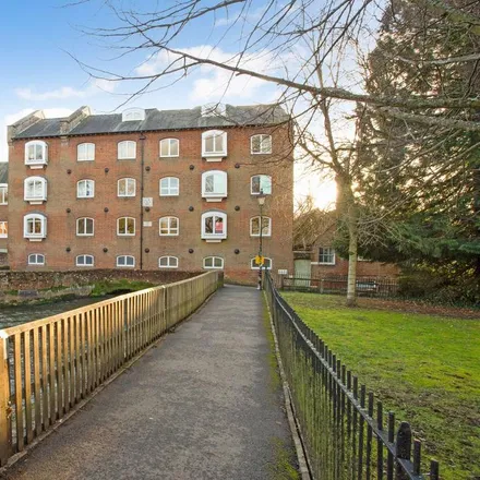 Image 1 - Wharf Hill, Winchester, SO23 9NJ, United Kingdom - Apartment for rent
