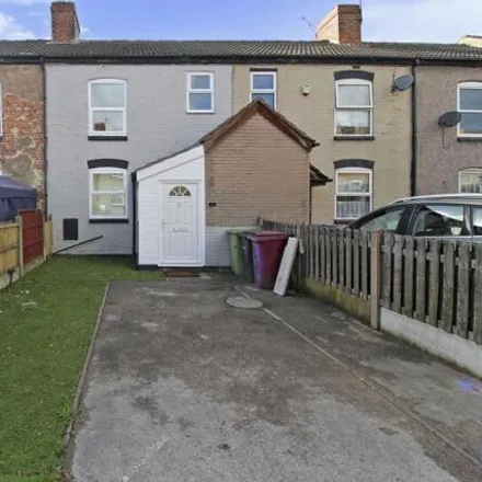 Buy this 3 bed townhouse on West Lea in Clowne, S43 4QJ