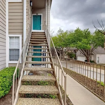 Buy this 2 bed condo on unnamed road in Dallas, TX 75243