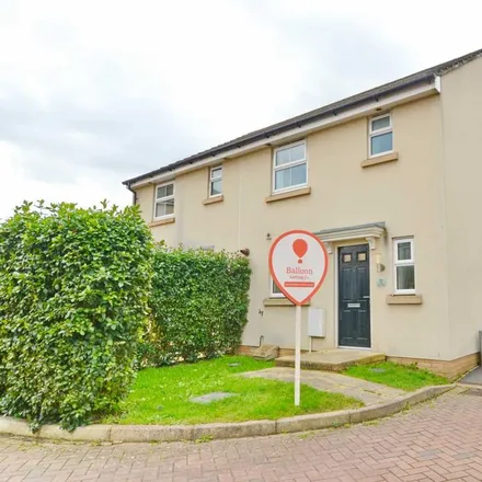 Rent this 3 bed duplex on 5 Pegwell Close in Patchway, BS34 5FR