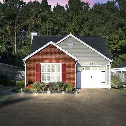 Buy this 2 bed house on 1347 Yorkshire Lane in Woodstock, GA 30188