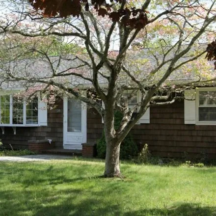 Rent this 3 bed house on 35 Bayberry Lane in Village of North Haven, Suffolk County