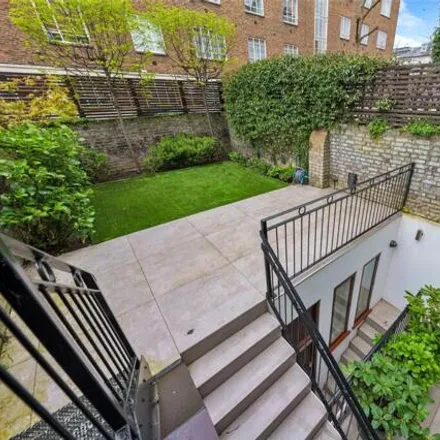 Image 7 - 13 St. Ann's Terrace, London, NW8 6PJ, United Kingdom - Townhouse for rent
