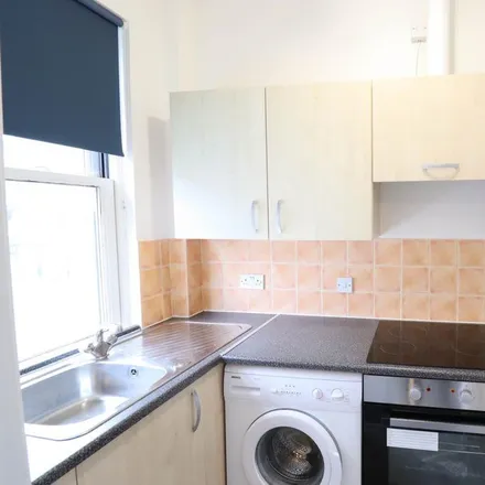 Rent this 1 bed apartment on Moon's Nails in Castle Street, High Wycombe
