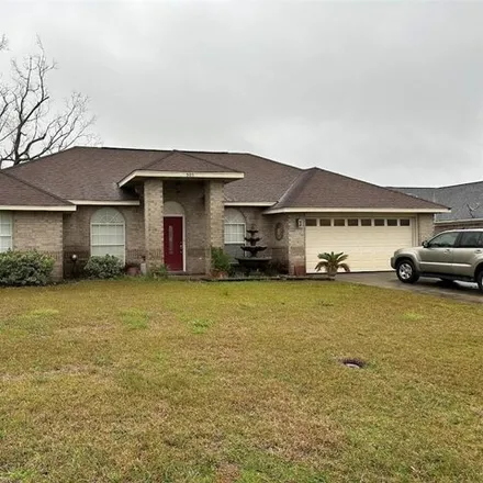Buy this 4 bed house on 573 Glenwood Circle in Foley, AL 36535