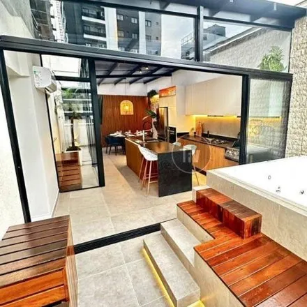 Rent this 4 bed apartment on 3ª Avenida in Centro, Balneário Camboriú - SC
