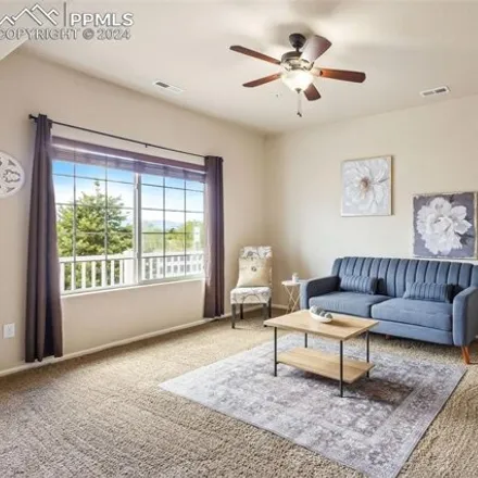 Image 4 - 3100 Wild Peregrine View, Colorado Springs, CO 80916, USA - House for sale