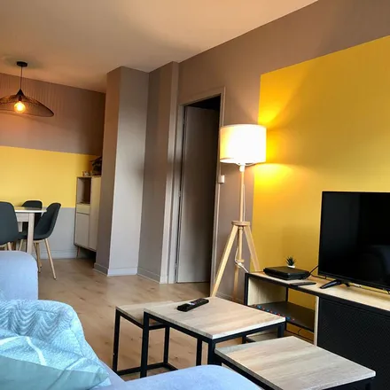 Rent this 1 bed apartment on 9 Rue Lavoisier in 86000 Poitiers, France