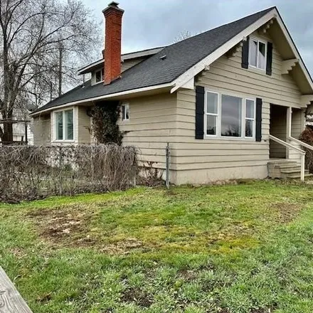 Buy this 4 bed house on 2116 North Columbus Street in Spokane, WA 99207
