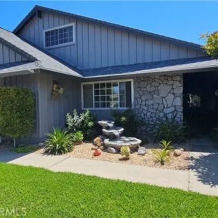 Image 3 - 1772 Amherst Rd, Tustin, California, 92780 - House for sale