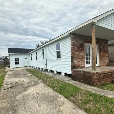 Image 2 - 2365 North Tonti Street, New Orleans, LA 70117, USA - House for sale