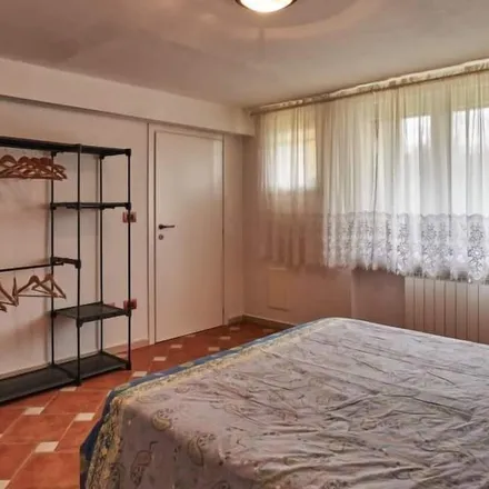Rent this 1 bed apartment on Laveno-Mombello in Via Armando Diaz, 21