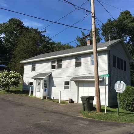 Rent this 1 bed house on 87 Decatur Avenue in Guilford, CT 06437