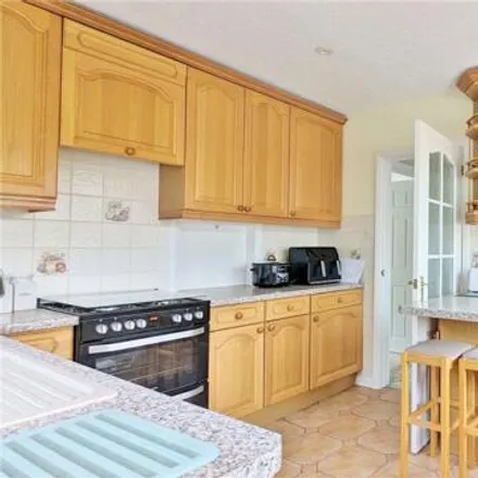 Image 3 - West Way, Worthing, BN13 3AX, United Kingdom - House for sale