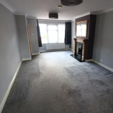Image 4 - Woodlands Road, Hull, HU5 5EE, United Kingdom - Townhouse for rent