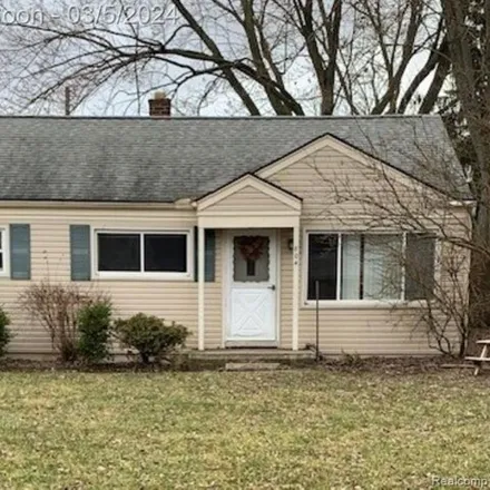 Buy this 4 bed house on 2181 Enterprise Avenue in Troy, MI 48083