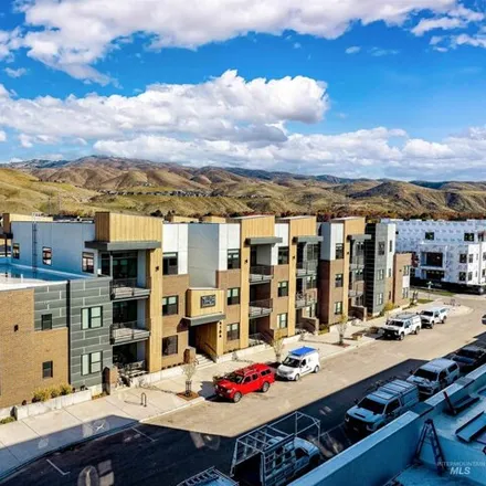 Buy this 1 bed condo on 4184 East Haystack Street in Boise, ID 83716