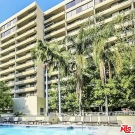 Image 2 - The Metropolitan Apartments Parking Garage, South Hope Street, Los Angeles, CA 90015, USA - Condo for rent
