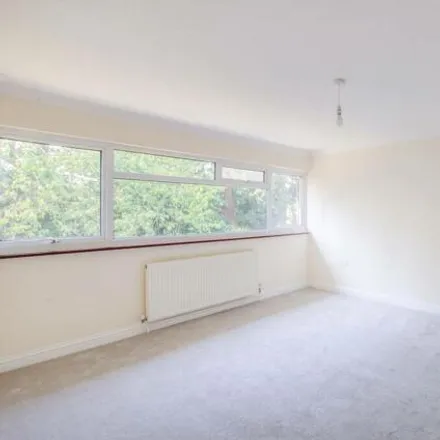 Image 7 - Wellsmoor Gardens, London, BR1 2HT, United Kingdom - House for rent