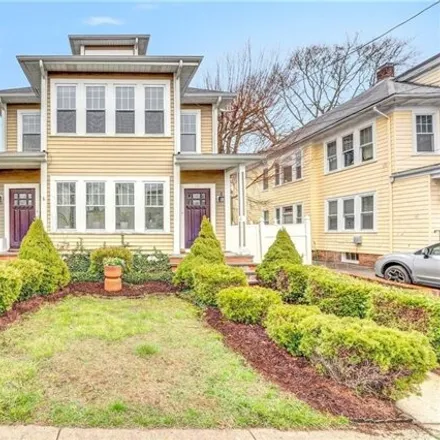Buy this 6 bed townhouse on Friends School in University Avenue, Providence