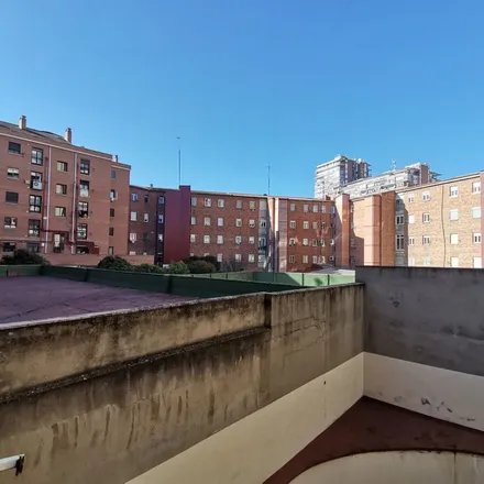 Image 2 - unnamed road, Valladolid, Spain - Apartment for rent