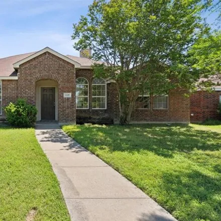 Buy this 3 bed house on 1490 Heather Ridge Drive in Lancaster, TX 75146