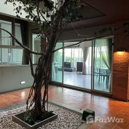 Image 3 - Thang Rotfai Sai Kao Pak Nam Road, Nong Mai Community, Khlong Toei District, 10110, Thailand - Apartment for rent