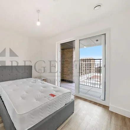Image 6 - Thonrey Close, London, NW9 4EL, United Kingdom - Apartment for rent