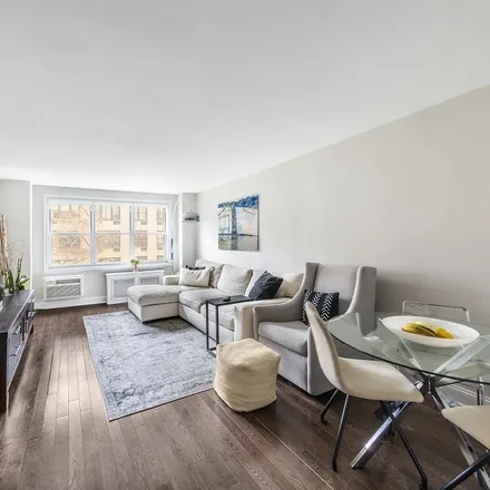 Buy this 1 bed condo on 415 East 85th Street in New York, NY 10028