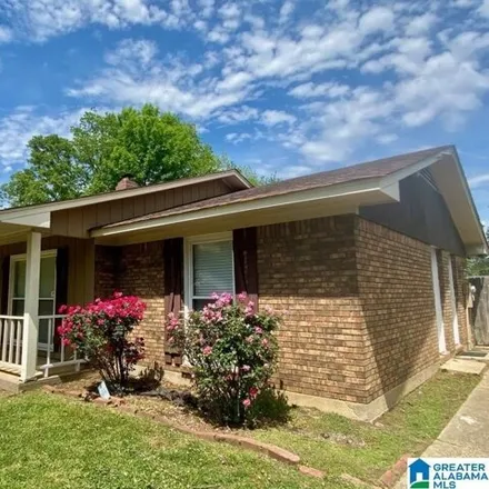 Buy this 3 bed house on 1431 Woodmere Dr in Montgomery, Alabama
