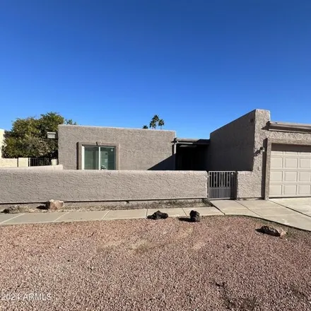Buy this 3 bed house on 25401 South Truro Drive in Sun Lakes, AZ 85248
