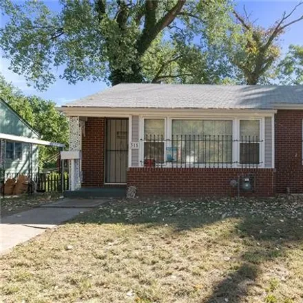 Buy this 4 bed house on 315 North Gladstone Boulevard in Kansas City, MO 64123