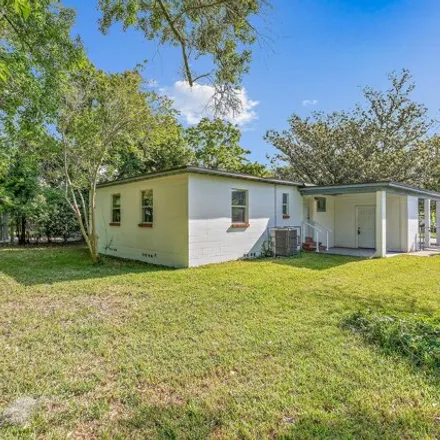 Buy this 3 bed house on 3638 Jammes Road in Cedar Hills, Jacksonville