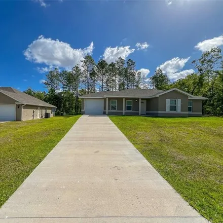Rent this 3 bed house on Southwest 75th Circle in Marion County, FL
