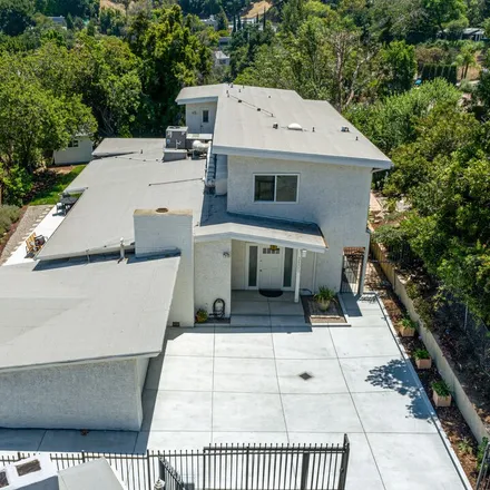 Image 2 - 3800 Multiview Drive, Los Angeles, CA 90068, USA - House for sale