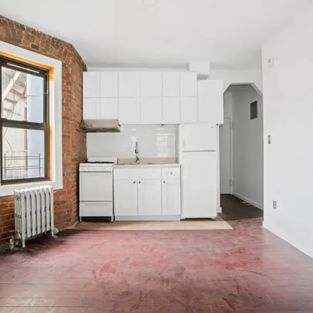 Image 3 - 172 Delancey Street, New York, NY 10002, USA - Apartment for rent