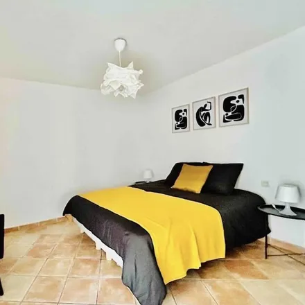 Rent this 2 bed apartment on 34500 Béziers