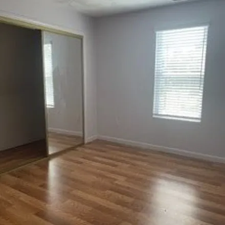 Rent this 2 bed apartment on Pawtuxet Avenue in Warwick, RI 02888