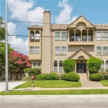 Buy this 2 bed condo on 1704 West Ave Apt 108 in Austin, Texas