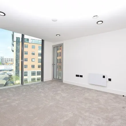 Image 5 - Ibis Budget, 10A Saint Mary's Gate, Sheffield, S1 4LR, United Kingdom - Apartment for rent