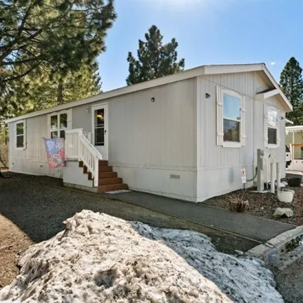 Buy this studio apartment on 1779 D Street in South Lake Tahoe, CA 96150