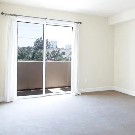 Image 6 - 11722 Ohio Avenue, Los Angeles, CA 90025, USA - Condo for rent