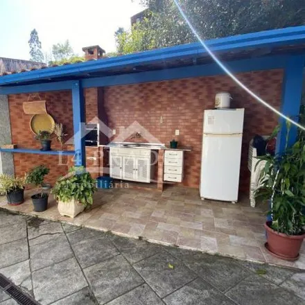 Buy this 3 bed house on Rua Duque de Caxias in Valparaíso, Petrópolis - RJ