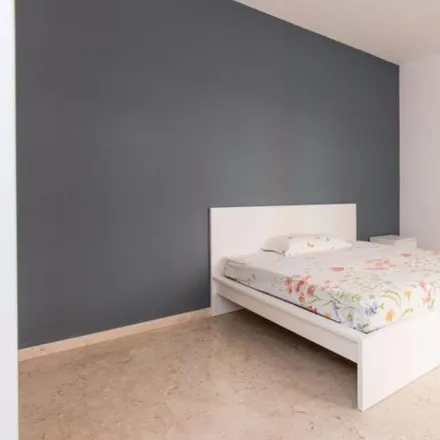 Rent this 4 bed room on Il Cornettone in Via Oderisi da Gubbio, 215/221